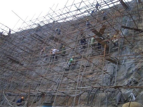 呼玛公路桩基检测
